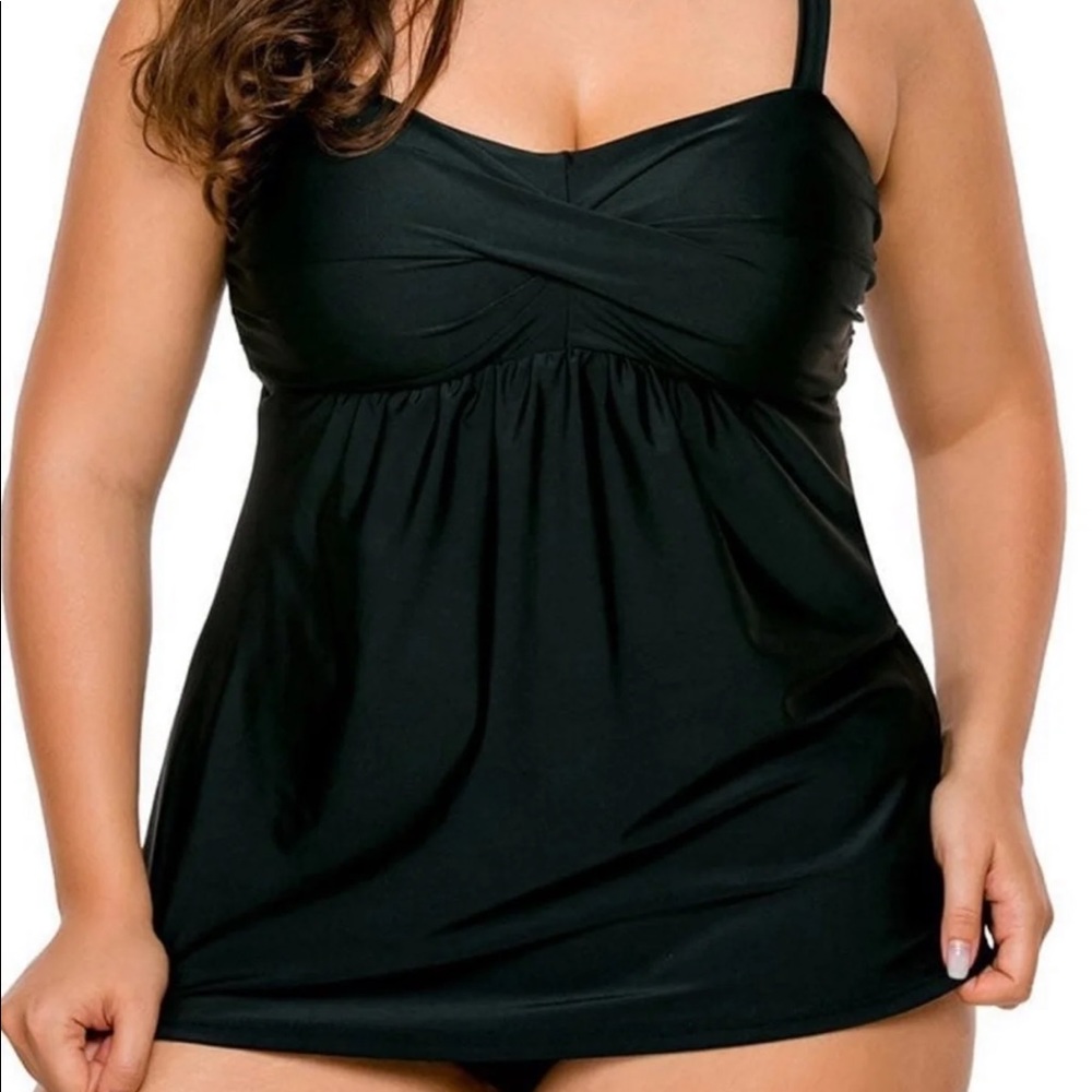 Twist front tankini